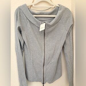 Free People  Movement Heather Gray  Zip-Up Top- fits more of a medium